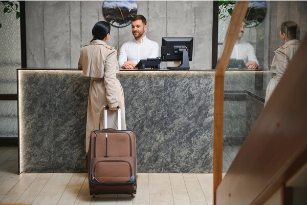 Amadeus works with Salesforce on next-generation hotel service center solution