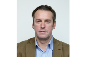 William Gibbs joins roomangel Foundation to drive hive AI platform global expansion